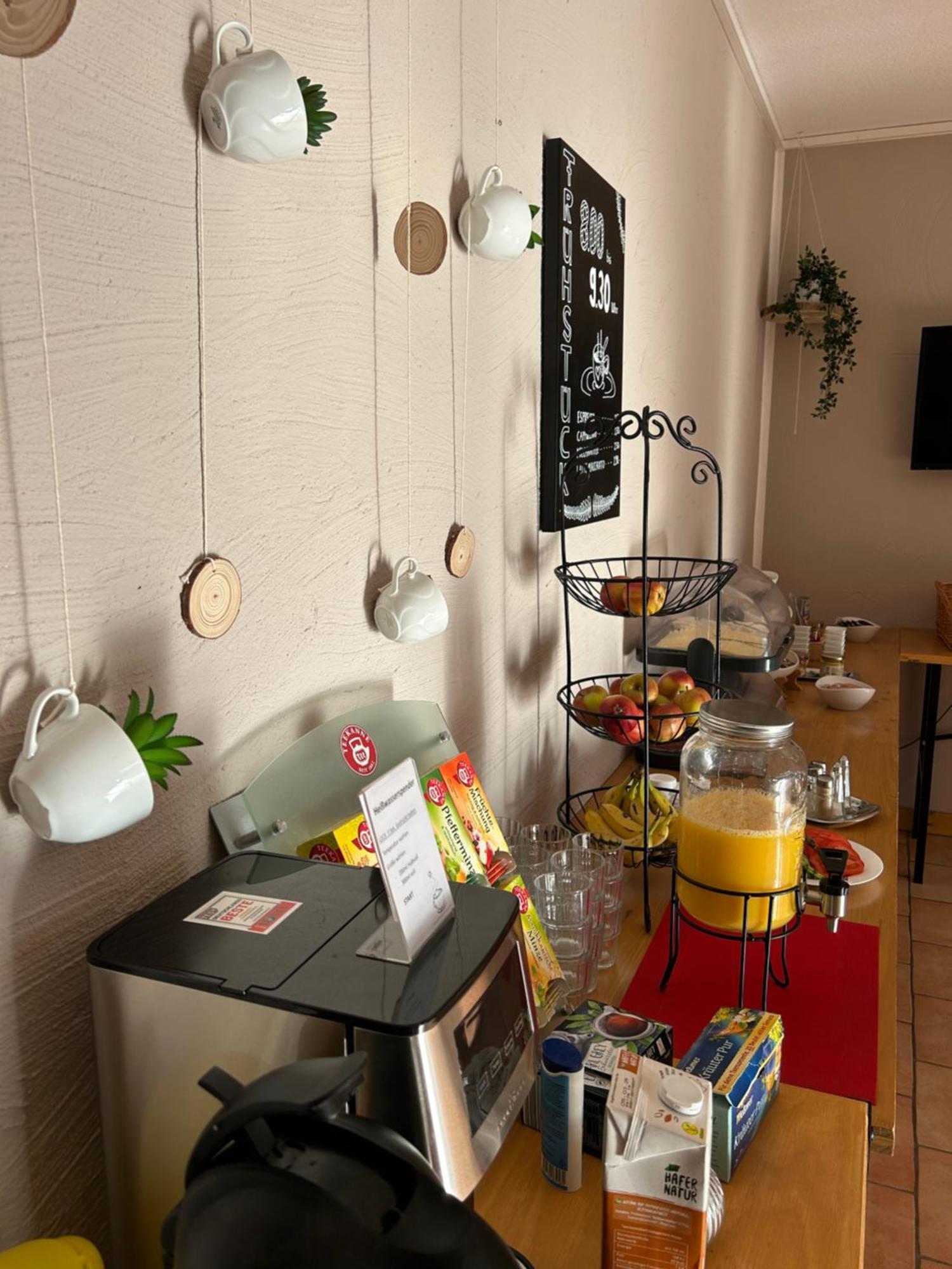 Weser-Aktivhotel-Corvey Hoexter Bagian luar foto